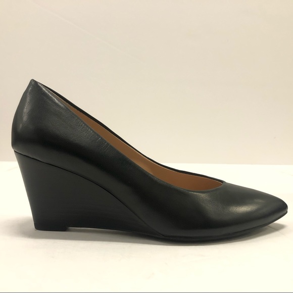 franco sarto fleur wedge pump